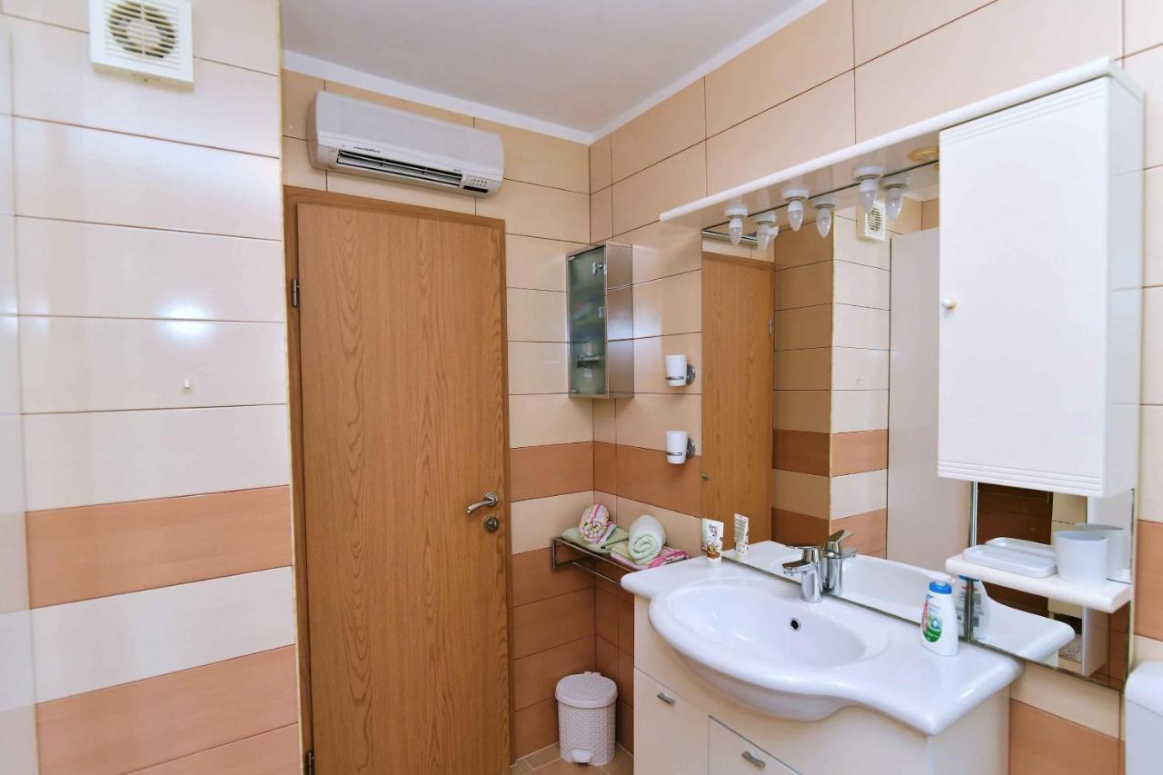 Apartment Leon Opatija Luaran gambar