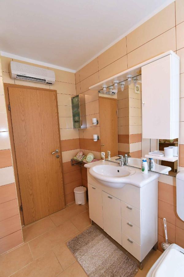 Apartment Leon Opatija Luaran gambar